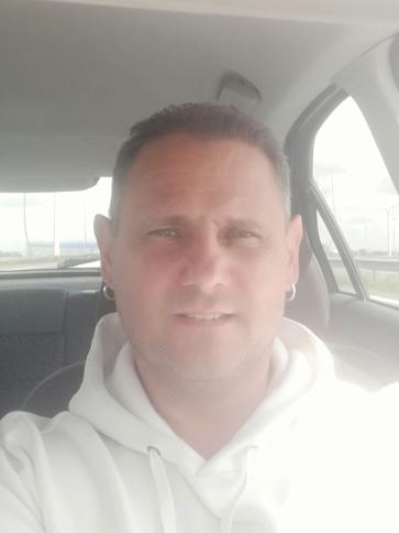 Gyula, 58 éves vácszentlászlói társkereső férfi profil fotója