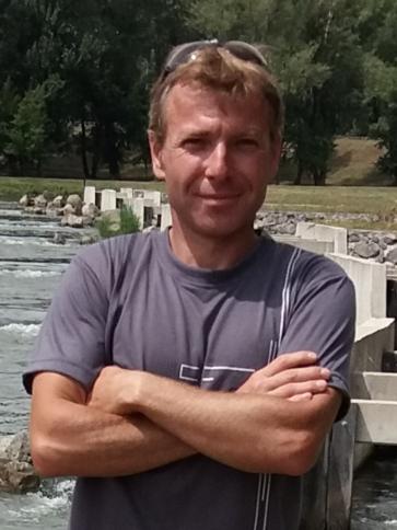 Roli, 31 éves jászberényi társkereső férfi profil fotója