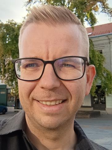 Csabi, 39 éves pécsi társkereső férfi profil fotója