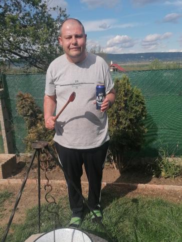 Péter, 48 éves bodajki társkereső férfi profil fotója Péter, 48 éves bodajki társkereső férfi profil fotója
