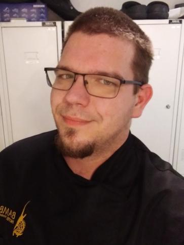 Gergely, 37 éves mezőkövesdi társkereső férfi profil fotója Gergely, 37 éves mezőkövesdi társkereső férfi profil fotója