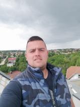 Sziasztok! Tamás vagyok. Komoly iváncsai párkereső nők jelentkezését várom.