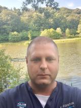Sziasztok! Ferenc vagyok. Komoly annavölgyi párkereső nők jelentkezését várom.