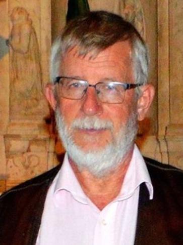 Dániel, 74 éves visegrádi társkereső férfi profil fotója
