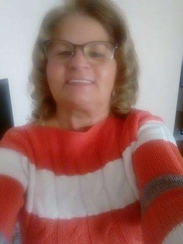 Marcsi, 70 éves gyulai társkereső nő profil fotója