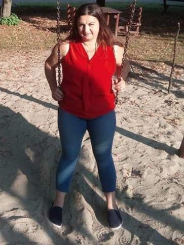 Katalin, 46 éves esztergomi társkereső nő profil fotója