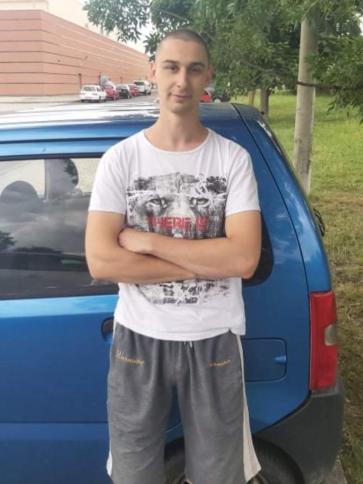 Dani, 30 éves paksi társkereső férfi profil fotója