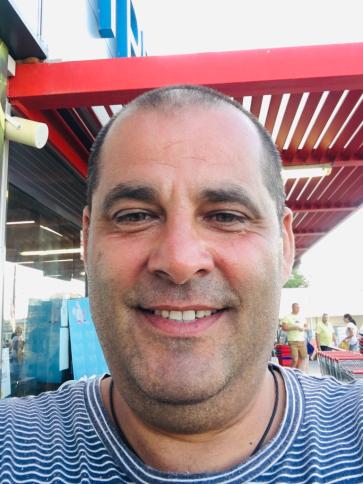 Janos, 54 éves abonyi társkereső férfi profil fotója