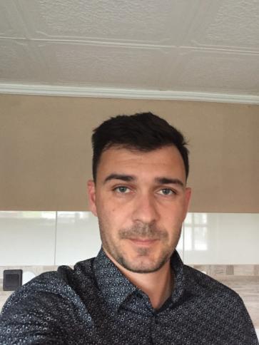 Dávid, 39 éves simontornyai társkereső férfi profil fotója
