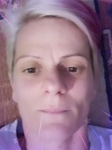 Brigitta, 49 éves acsádi társkereső nő profil fotója