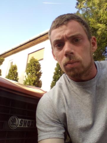 Bence, 28 éves tarnamérai társkereső férfi profil fotója