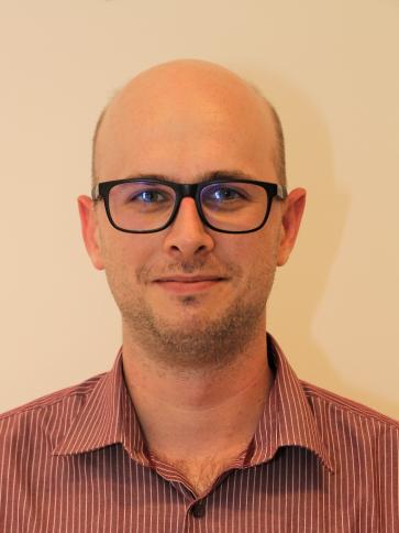 József, 34 éves novaji társkereső férfi profil fotója