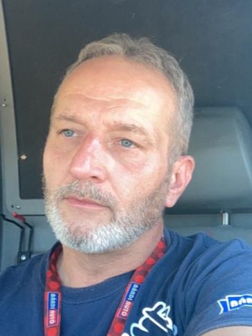 Gábor, 55 éves Budapest III. kerületi társkereső férfi profil fotója
