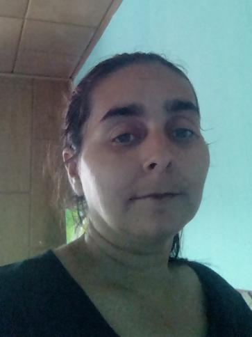 Aliz, 41 éves komáromi társkereső nő profil fotója