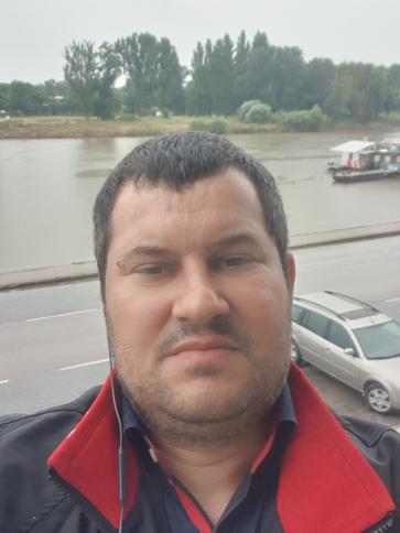 Ferenc, 43 éves sándorfalvai társkereső férfi profil fotója