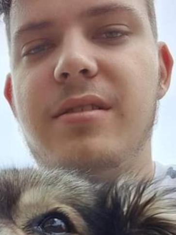 Krisztián, 25 éves sajószentpéteri társkereső férfi profil fotója