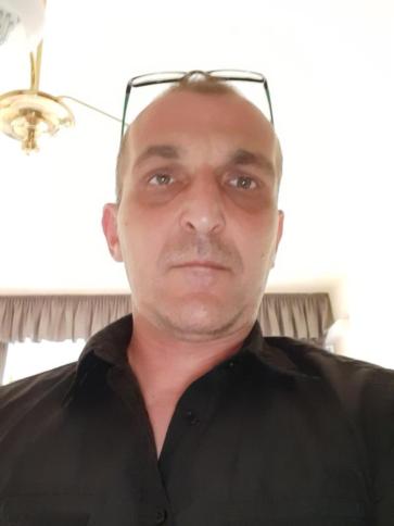 Kálmán, 53 éves Budapest XXI. kerületi társkereső férfi profil fotója