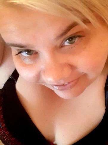 Csilla, 38 éves üllői társkereső nő profil fotója