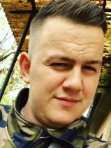 Sziasztok! Máté vagyok. Komoly karancsberényi párkereső nők jelentkezését várom.