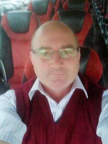 Sándor, 55 éves gyékényesi társkereső férfi profil fotója