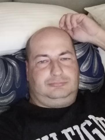 Horvath, 47 éves fertőszentmiklósi társkereső férfi profil fotója