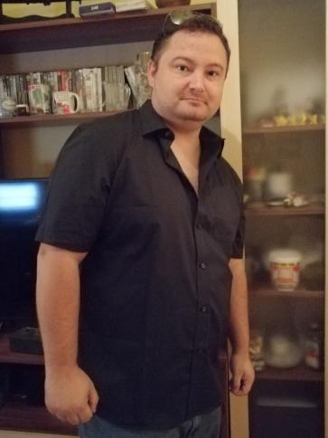 Richárd, 37 éves lőrinci társkereső férfi profil fotója