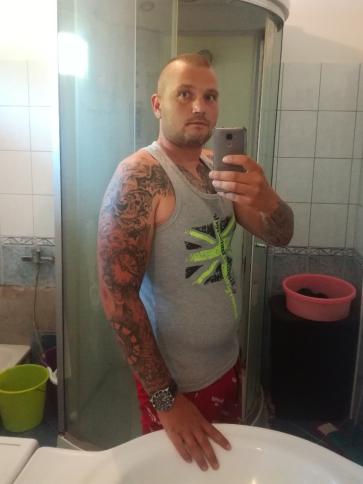 Gyuri, 33 éves bikácsi társkereső férfi profil fotója