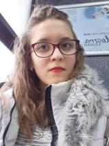 Sziasztok! Alexandra vagyok. Online gyáli randizni vágyó férfiak jelöljetek kedvencnek.