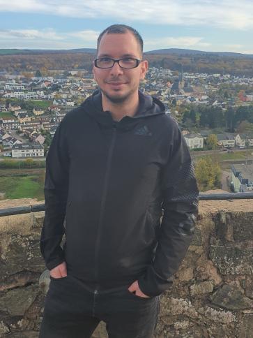 Zoltán, 33 éves németországi társkereső férfi profil fotója