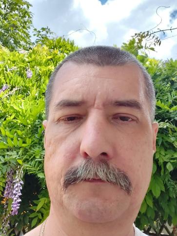 Gábor, 53 éves veresegyházi társkereső férfi profil fotója