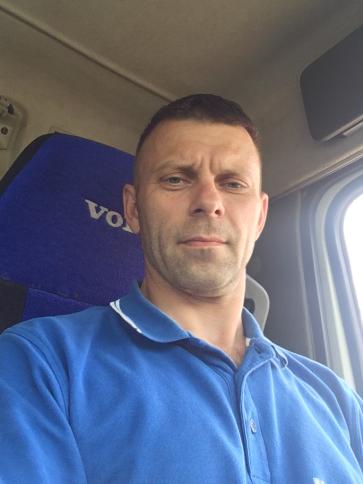 Krisztián, 47 éves encsi társkereső férfi profil fotója