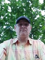 Sziasztok! István vagyok. Komoly nagyrozvágyi párkereső nők jelentkezését várom.