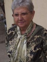 Sziasztok! Júlia vagyok. Diplomás orosházi párkereső férfiakat keresek randizni.