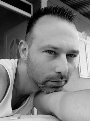 Gábor, 42 éves sörédi társkereső férfi profil fotója