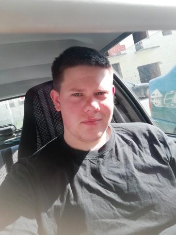Máté, 28 éves újszentmargitai társkereső férfi profil fotója