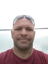 Sziasztok! Zsolt vagyok. Komoly pákozdi párkereső nők jelentkezését várom.