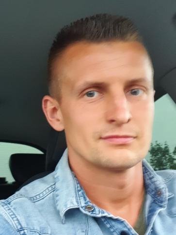 Peti, 39 éves sajószentpéteri társkereső férfi profil fotója