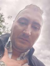Sziasztok! Péter vagyok. Igényes solti párkereső nőt keresek.