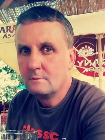 Tamás, 57 éves komáromi társkereső férfi profil fotója