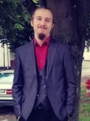 Béla, 30 éves nyírkarászi társkereső férfi profil fotója