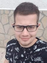 Sziasztok! Bálint vagyok. Komoly kübekházai párkereső nők jelentkezését várom.
