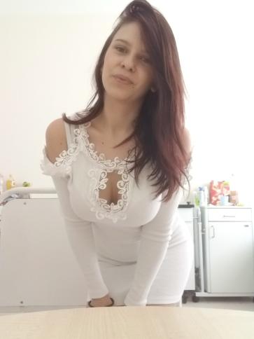 Vivien, 25 éves mezőtúri társkereső nő profil fotója