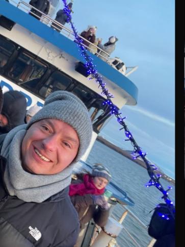 Gábor, 41 éves izlandi társkereső férfi profil fotója