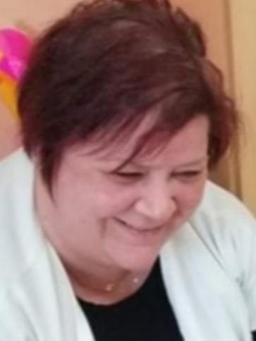 Málna, 48 éves makói társkereső nő profil fotója