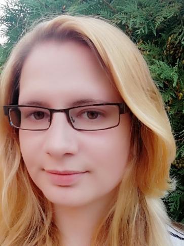 Vivi, 29 éves fülöpszállási társkereső nő profil fotója