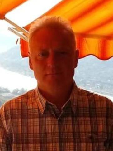 József, 63 éves salgótarjáni társkereső férfi profil fotója