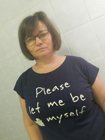 Zsuzsanna, 60 éves csákvári társkereső nő profil fotója