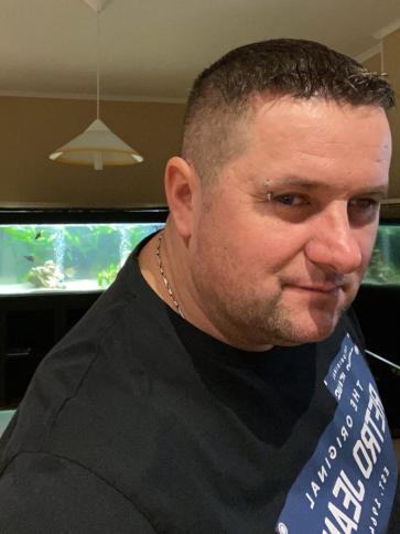 Gyula, 47 éves szalapai társkereső férfi profil fotója