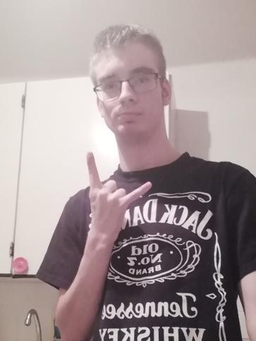 Norbi, 23 éves gyöngyösi társkereső férfi profil fotója