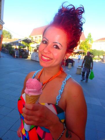 Yvette, 28 éves győri társkereső nő profil fotója